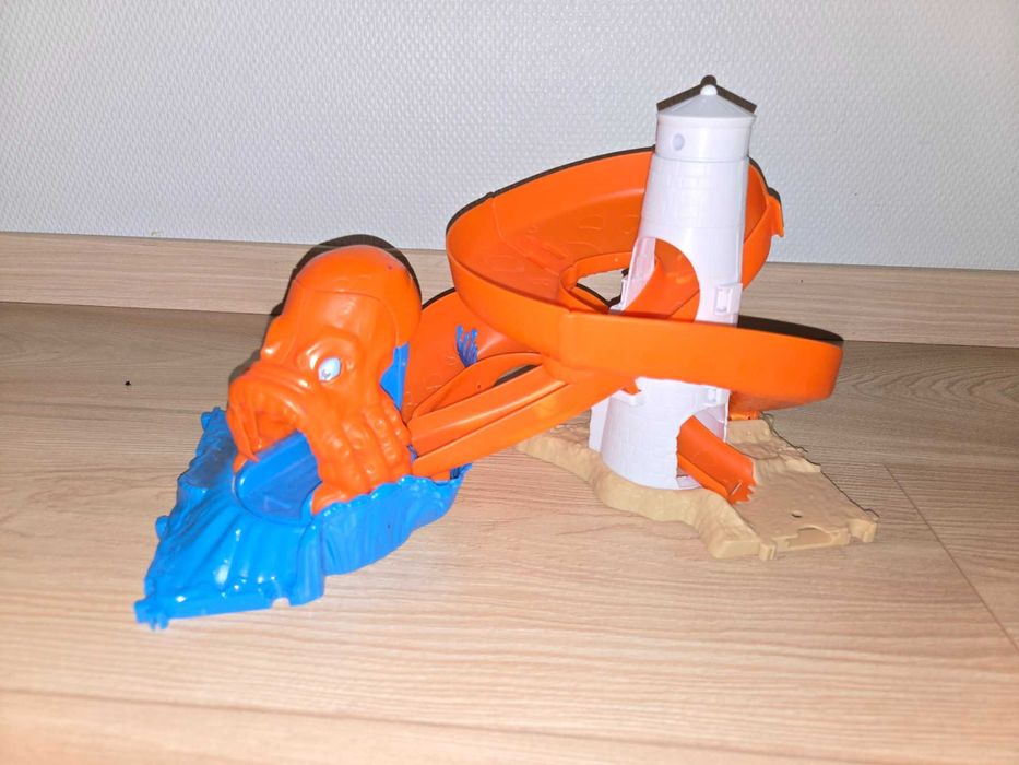 Hot Wheels / Хот Уилс Писта