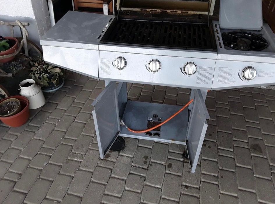 Газово барбекю .