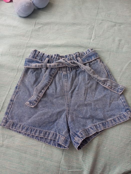 Къси дънкови панталони