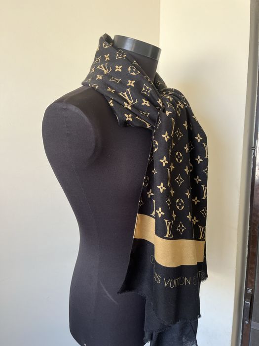 Esarfa Louis Vuitton