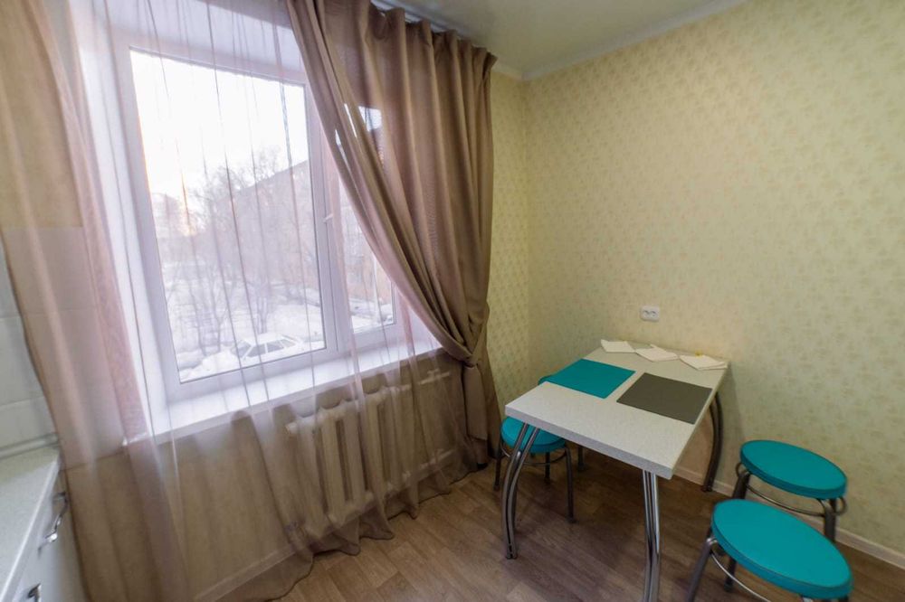 Сдам 2 комнатную квартиру посуточно