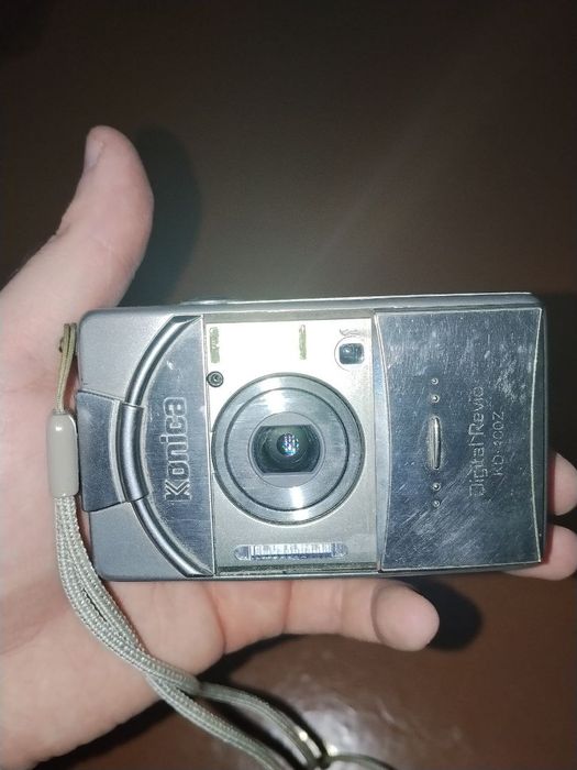 Фотоаппарат Konica Digital Revio