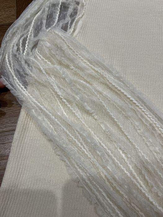 Кофта Zara бежевого цвета