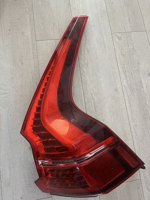 Lampi spate VOLVO XC60 2019 model SUA