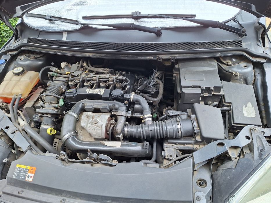 Vând Ford Focus II Hatchback 1.6 TDCi (90 CP) /2005, fără filtru particule -DPF, din fabrică.