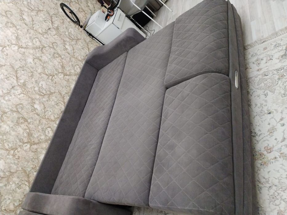 Продам раскладной диван