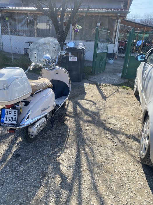 Скутер 125 с регисрация