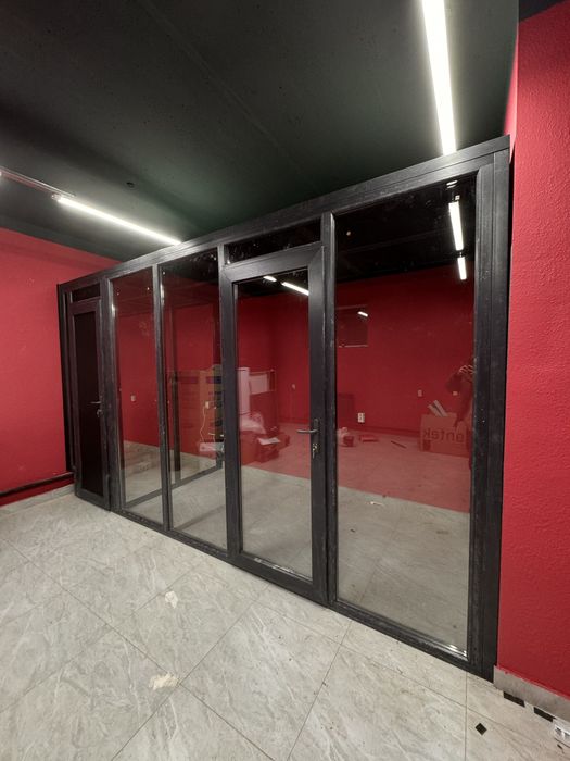 Пластиковые окна двери перегородки