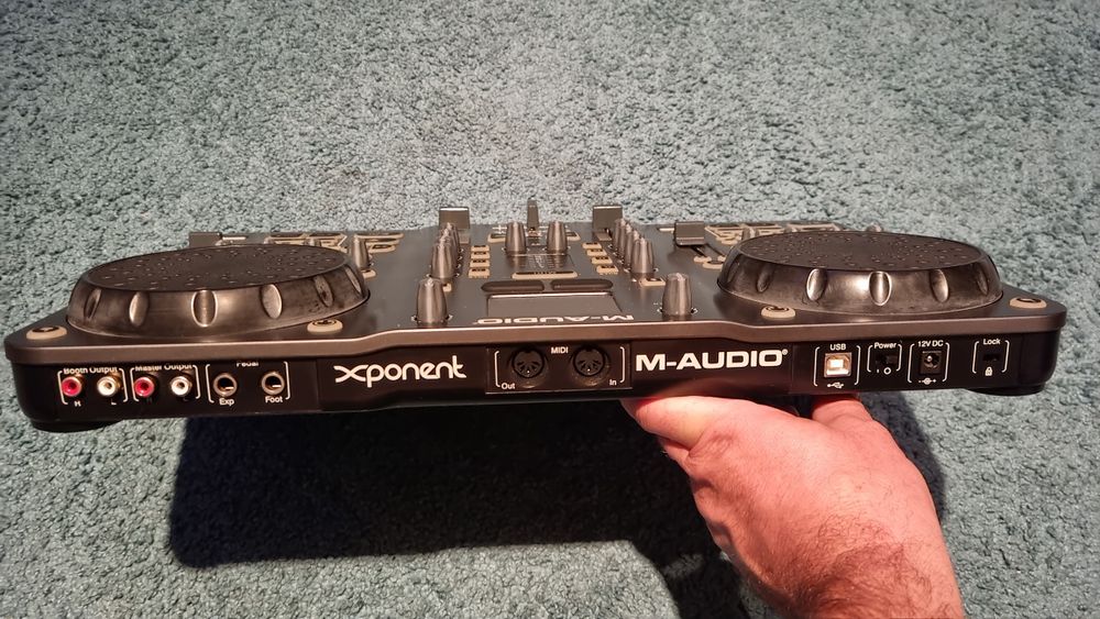 Cosola dj M-Audio Exponent