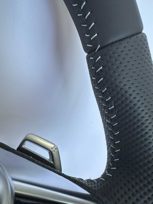 NOU: Volan cu Comenzi Sline Tesit Audi A6 C8 A7 4K A8 Padele S-line