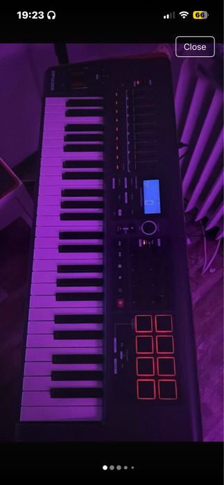 Novation impulse 49 + stativ