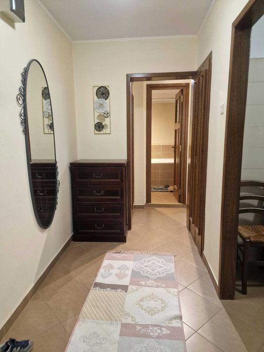 De Închiriat: 2 Camere Decomandat, Sector 4 Direct Proprietar