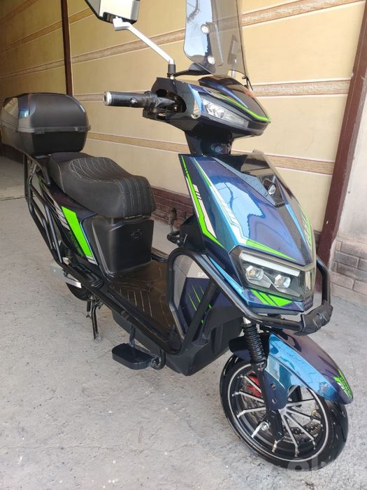 Skutir elektir batareka radnoy