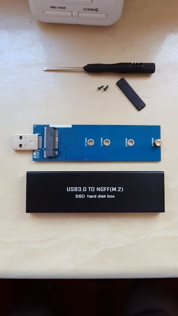 Продавам нови запечатени кутийки за SSD диск m.2 NGFF