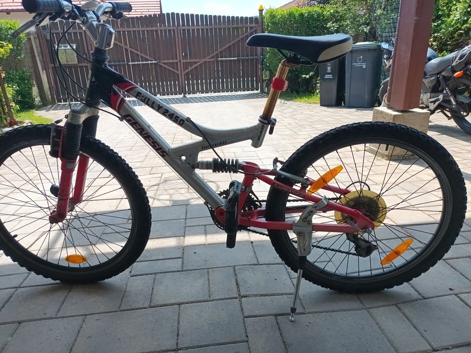 Bicicleta Genesis 24" Full suspension