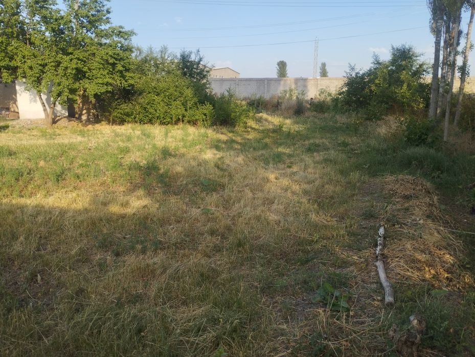 Bosh yer sotiladi 4 sotixli