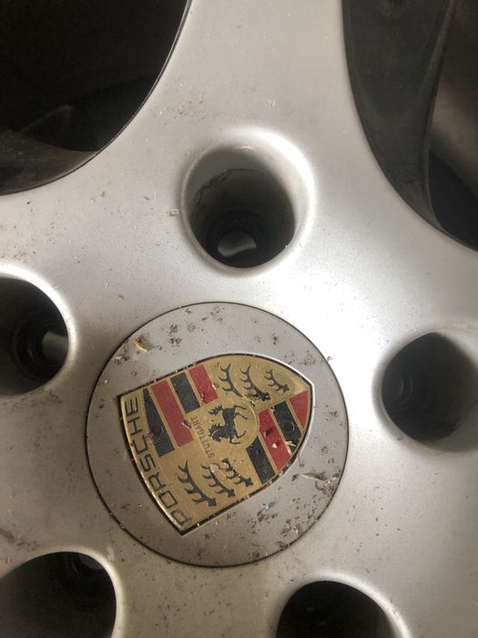 Авто шины на легковой