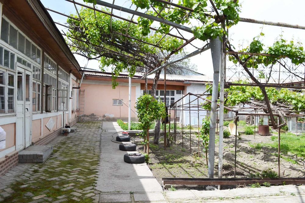 Продается дом 7.5-соток с большим участком ор.начало ул. Ангарская