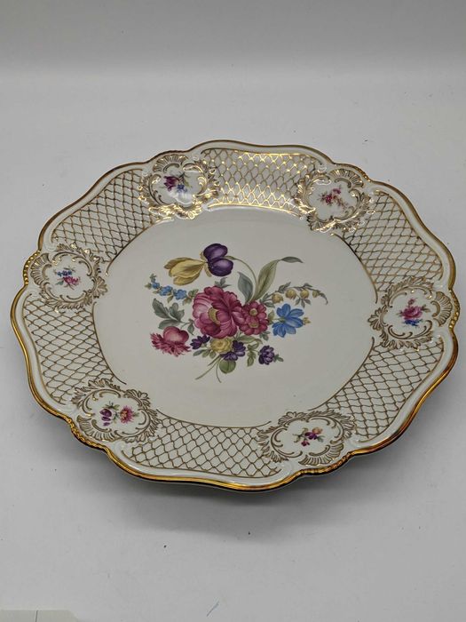 Winterling 31см. Бавария тарелка фарфор Германия золото цветы