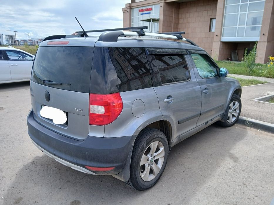 Автомобиль Шкода Etti