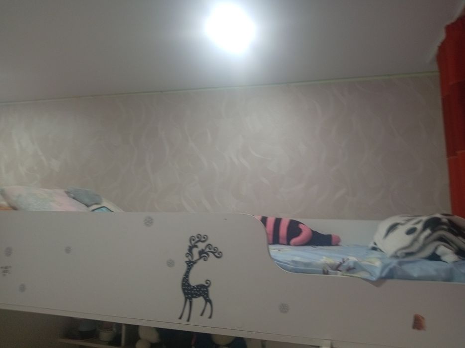 Двухъярусная кровать