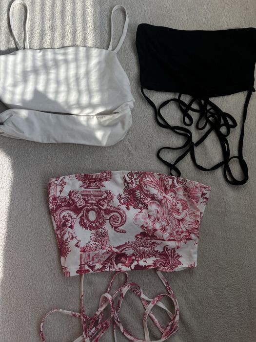 топове в различни цветове