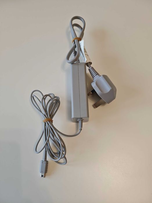 Nintendo Wii U Super Mario Maker Limited Edition