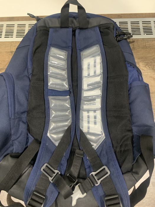 портфель Nike elite
