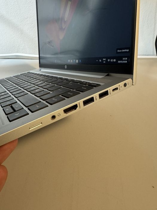 Laptop model nou HP complet cu Ryzen 3 7330u 16Gb ram baterie 6h