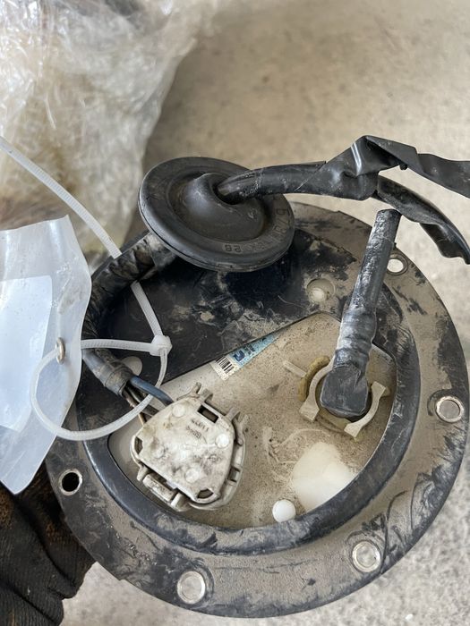 Бензонасос Camry 30 35 Камри 30 35