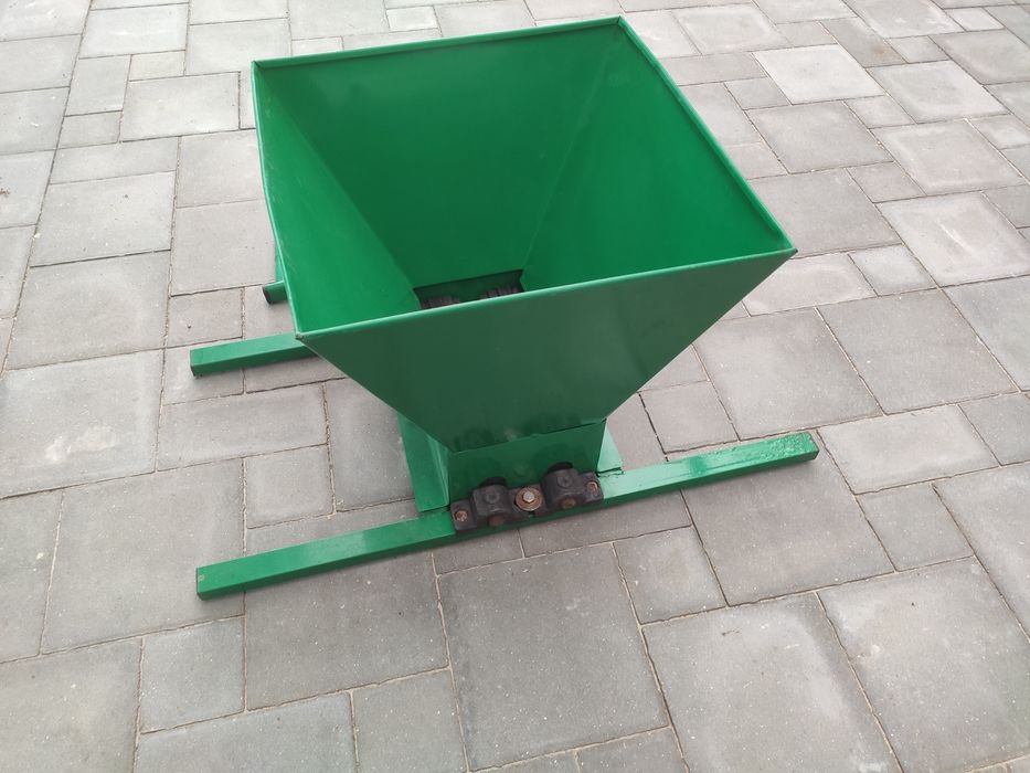 Ръчна гроздомелачка