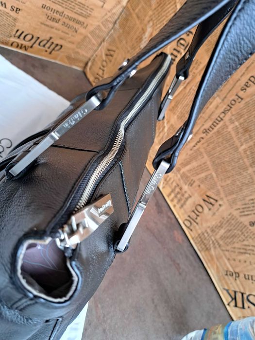 дамска черна чанта Calvin Klein-естествена кожа