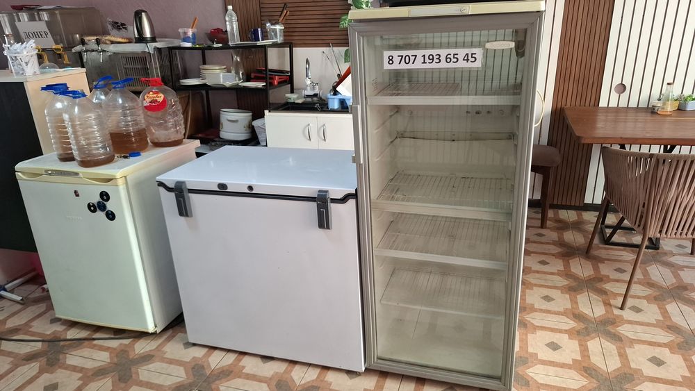 Продам холодильник