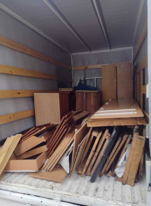 Разглобявяне, пренасяне, сглобяване, изхвърляне на мебели.