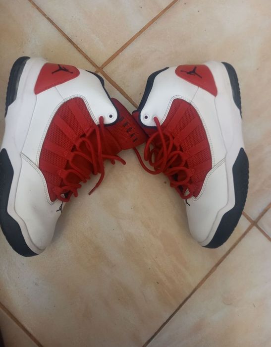Adidași Jordan max aura 37.5/38