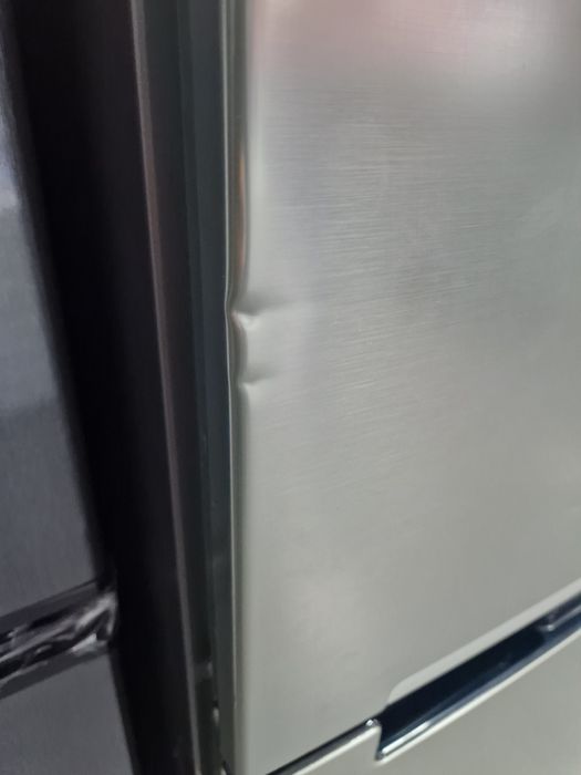 Хладилник с горна камера Samsung No Frost