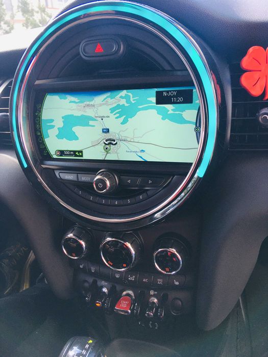 BMW Навигационен Ъпдейт Карти Usb 2025/2026 FSC Code CarPlay Дистанционно генериране FSC код по Вин BMW VIN Ъпдейт навигации ДИСК