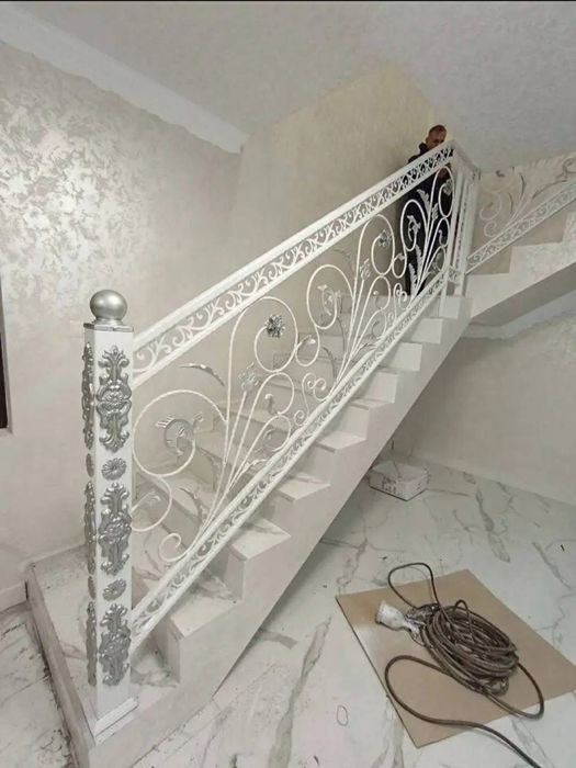 Balustrada regala de fier forjat