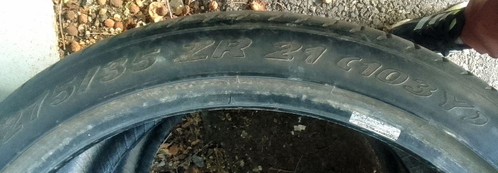 PIRELLI P ZERO 275/35ZR21 ЛЕТО 4шт 2013г