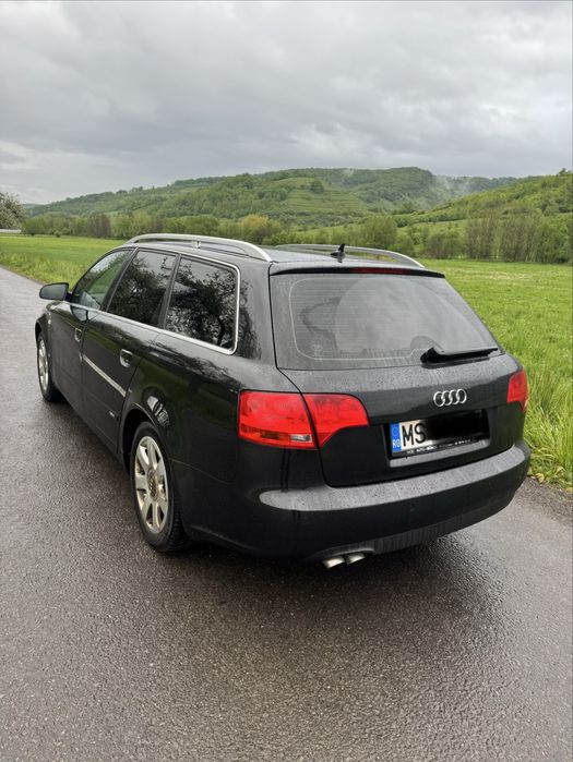 Audi A4 2.0 TDI s-line