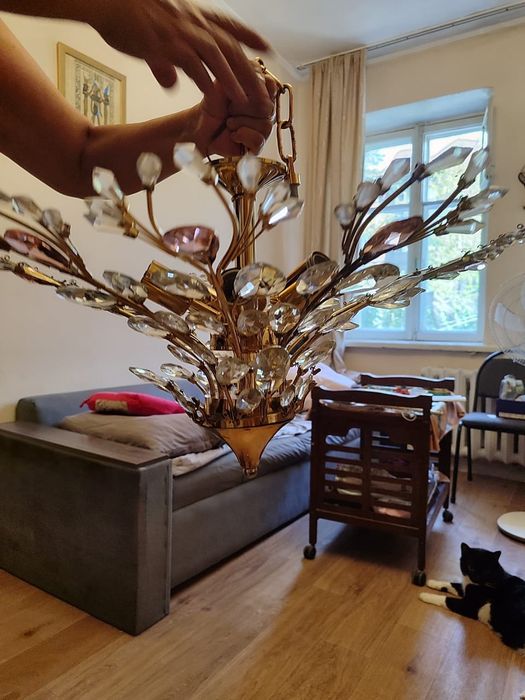 Срочно Продам Люстру.