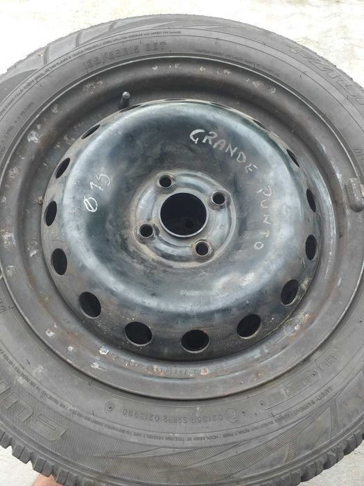 Jante + cauciucuri de pe Grande Punto!