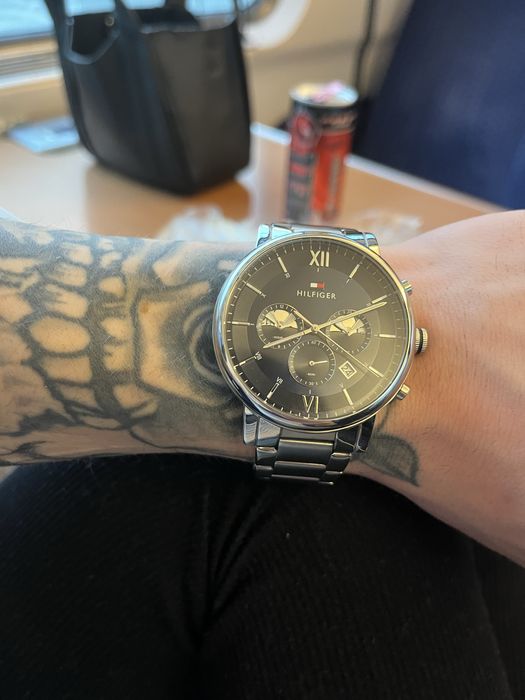 Tommy Hilfiger мъжки часовник – елегантен хронограф