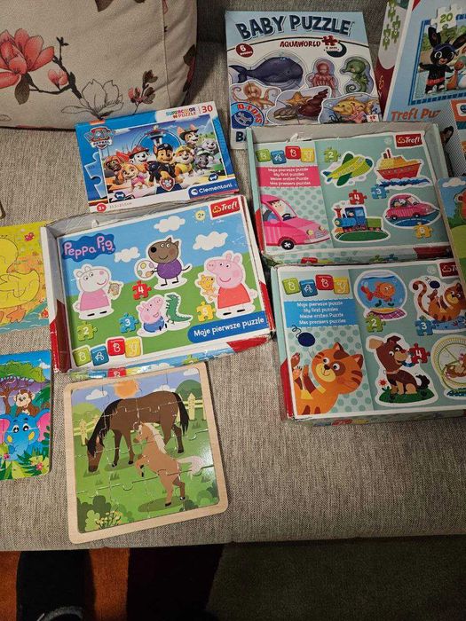 Colectie 28 puzzle pentru copii mici