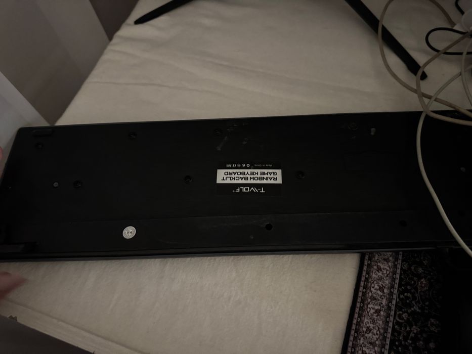 Продаю клавиатуру