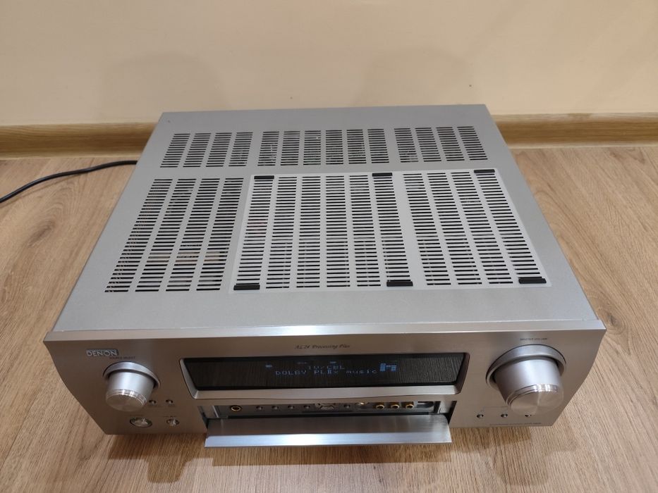 Denon AVR 3808 ресивър