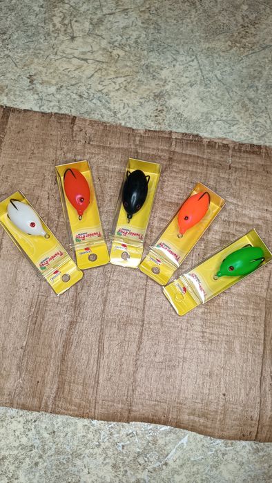 Продаются приманки для змееголова.