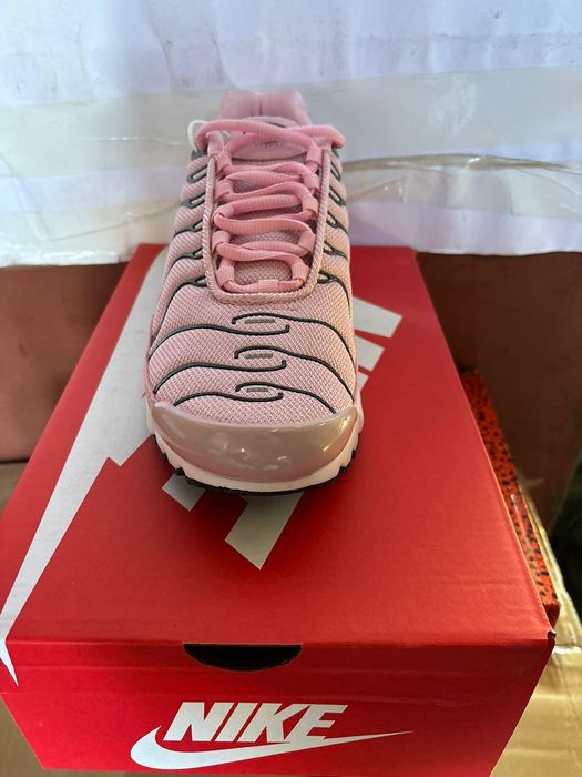 Nike air max plus glaze