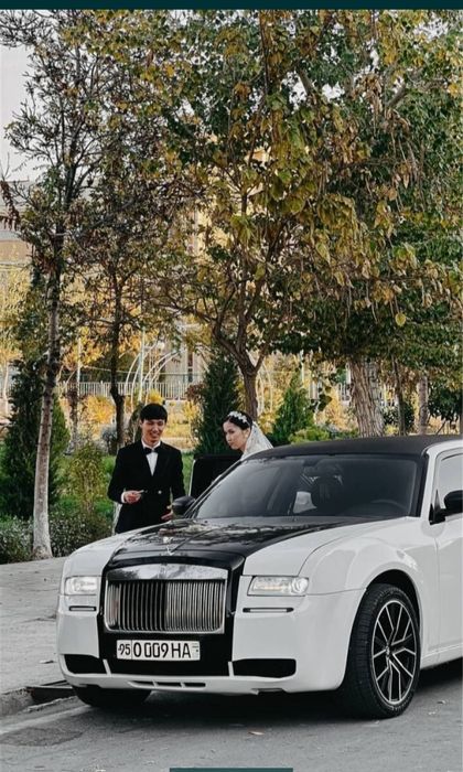 Rolls-royce sotiladi