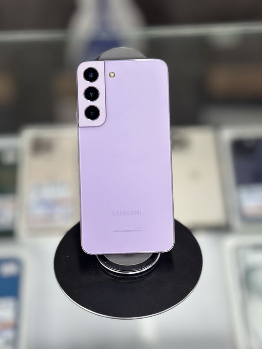 SAMSUNG S22 8/256
